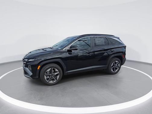 Phantom Black 2026 Hyundai TUCSON SEL Premium
