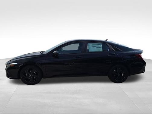 Abyss Black 2026 Hyundai ELANTRA SEL Sport Plus