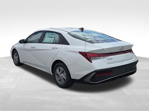 Serenity White 2026 Hyundai ELANTRA SE