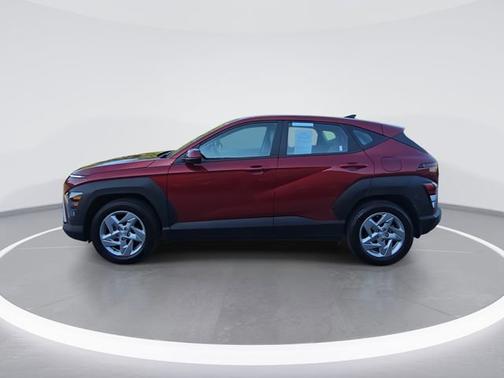 Ultimate Red Metallic 2025 Hyundai KONA SE