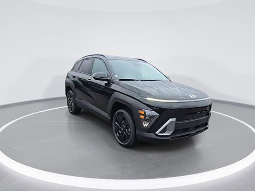 Abyss Black Pearl 2026 Hyundai KONA SEL Sport
