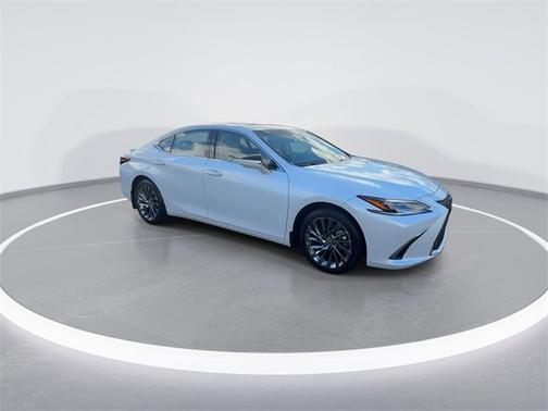 2025 Lexus ES 300h ES 300h Ultra Luxury