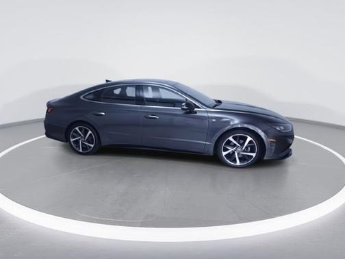 Portofino Gray 2022 Hyundai SONATA SEL Plus