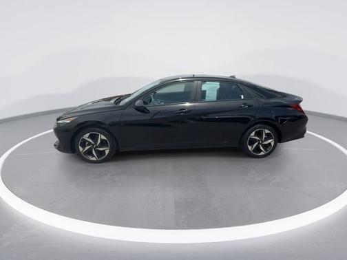 Onyx Black 2023 Hyundai ELANTRA SEL