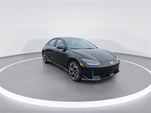 2025 Hyundai IONIQ 6 SEL