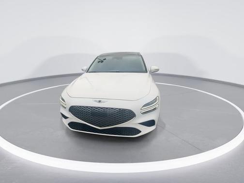 Alta White 2022 Genesis G70 2.0T