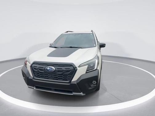 Crystal White Pearl 2023 Subaru Forester Wilderness