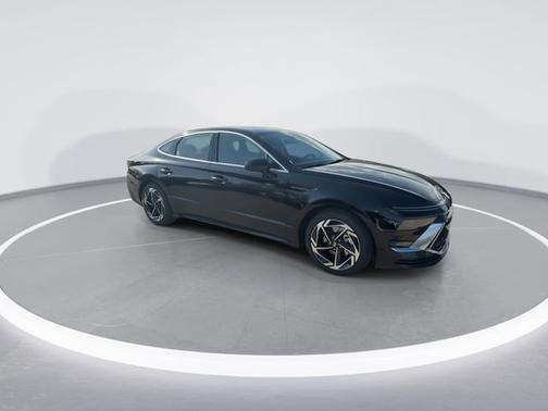 Abyss Black 2026 Hyundai SONATA SEL Sport