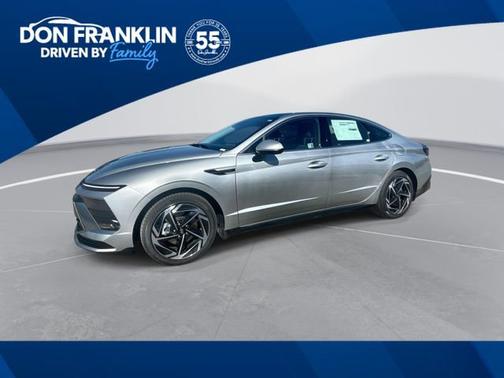 Aero Silver 2024 Hyundai SONATA SEL