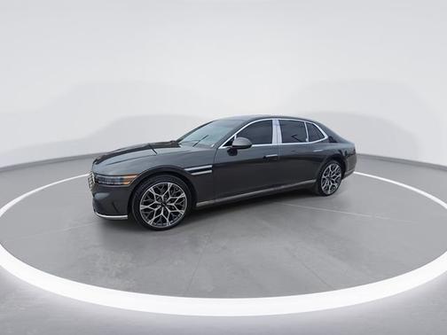 2024 Genesis G90 e-SC