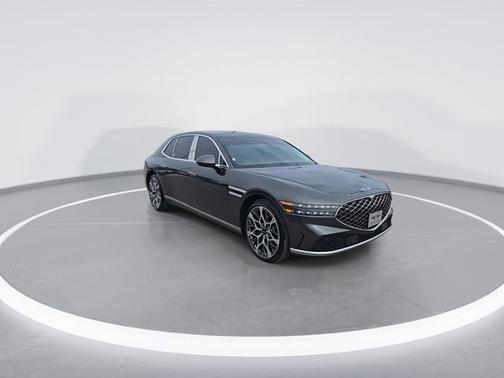 2024 Genesis G90 e-SC