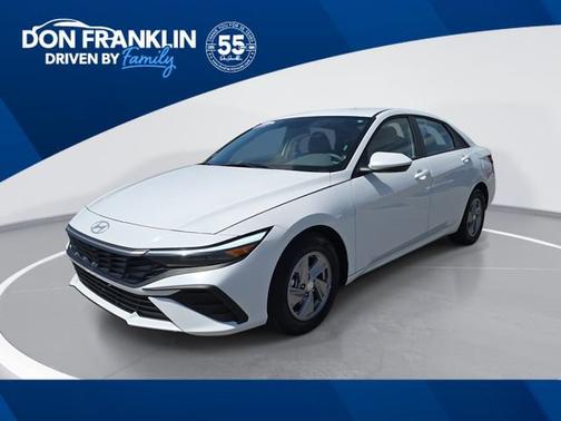 Serenity White 2025 Hyundai ELANTRA SE