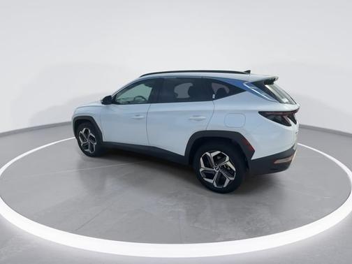 White Pearl 2024 Hyundai TUCSON Limited