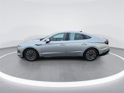 2024 Hyundai SONATA Hybrid SEL