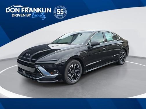 Abyss Black 2025 Hyundai SONATA SEL