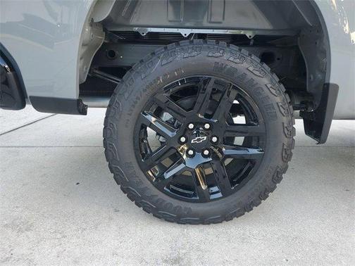 2025 Chevrolet Silverado 1500 Custom Trail Boss