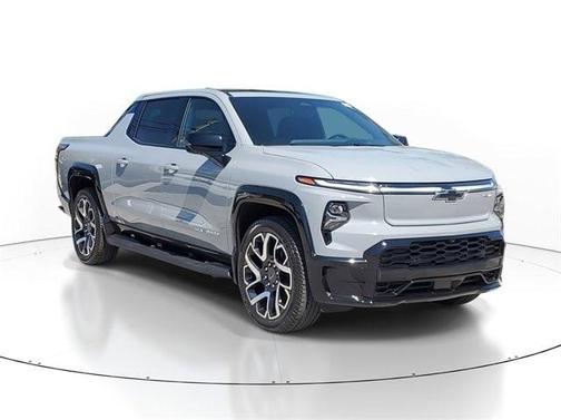 2025 Chevrolet Silverado EV RST