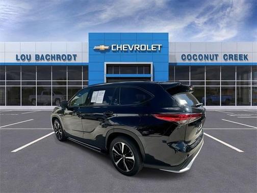 2022 Toyota Highlander XSE
