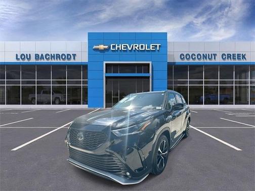 2022 Toyota Highlander XSE