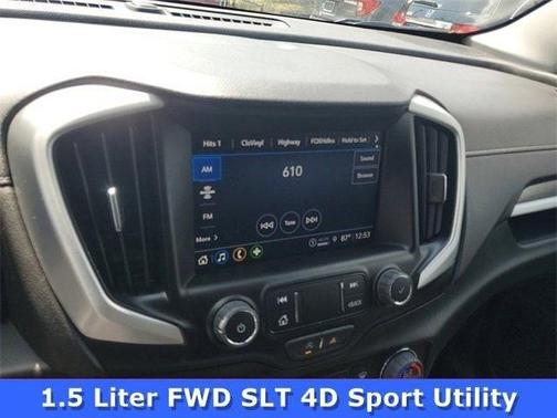 2023 GMC Terrain SLT