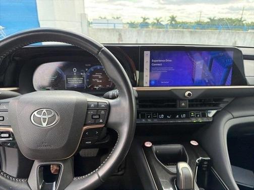 2024 Toyota Crown XLE