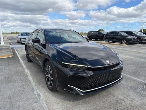 2024 Toyota Crown XLE