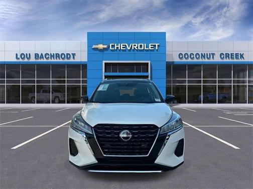 2022 Nissan Kicks SV