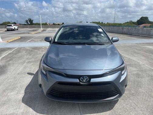 2025 Toyota Corolla Hybrid LE