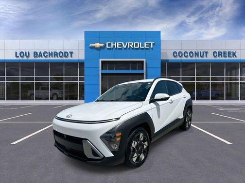 White 2025 Hyundai KONA SEL