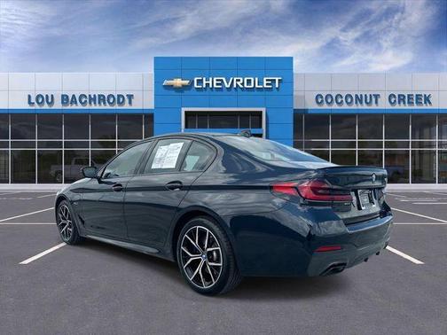 Carbon Black Metallic 2023 BMW 530e 530e