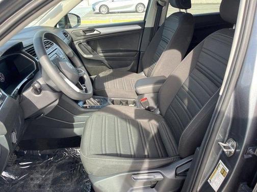 2023 Volkswagen Tiguan 2.0T S