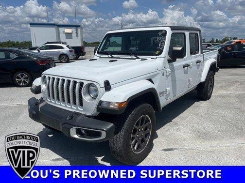 2023 Jeep Gladiator Overland