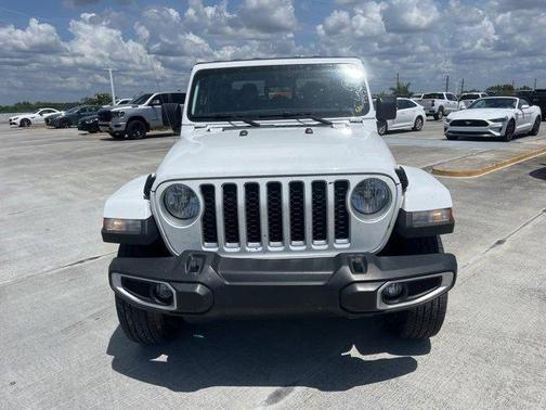 2023 Jeep Gladiator Overland