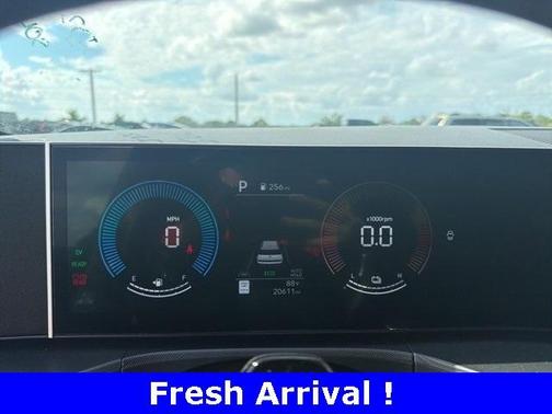 2025 Hyundai SANTA FE HEV SEL