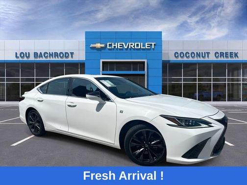 Ultra White 2019 Lexus ES 350 F Sport