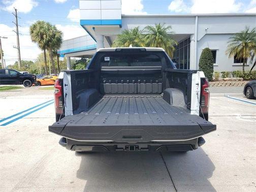 2025 Chevrolet Silverado EV RST