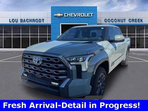 2024 Toyota Tundra Hybrid Platinum
