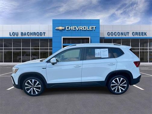 2024 Volkswagen Taos 1.5T SE