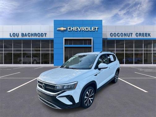 2024 Volkswagen Taos 1.5T SE