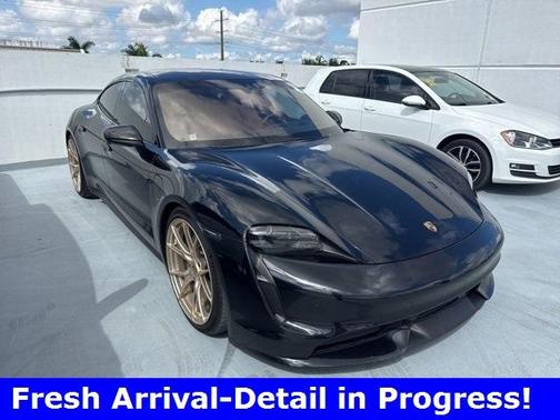 2020 Porsche Taycan Turbo