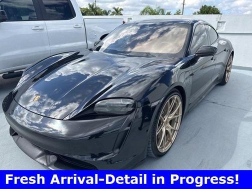 2020 Porsche Taycan Turbo