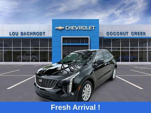 Black Metallic 2023 Cadillac XT4 Luxury