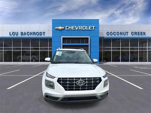 2024 Hyundai VENUE SEL