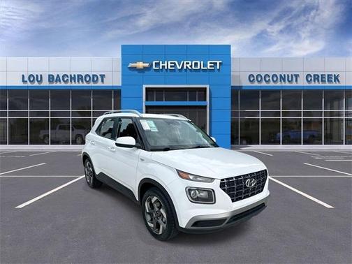 2024 Hyundai VENUE SEL