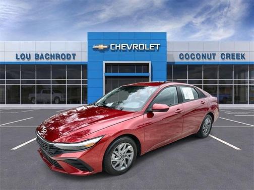 2024 Hyundai ELANTRA SEL