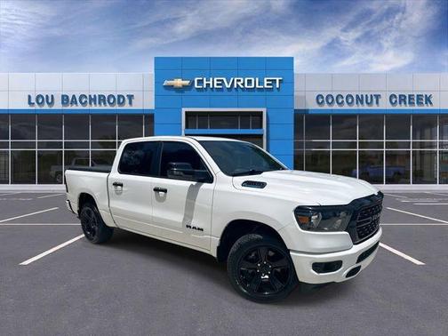 Bright White Clearcoat 2023 RAM 1500 Big Horn