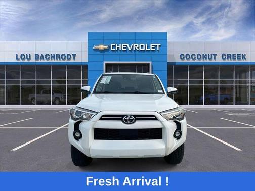 Ice 2023 Toyota 4Runner SR5