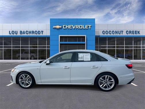 2022 Audi A4 45 S line Prestige