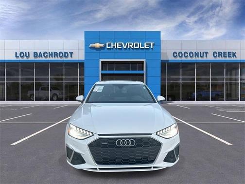 2022 Audi A4 45 S line Prestige