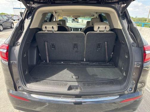 Havana Metallic 2018 Buick Enclave Essence